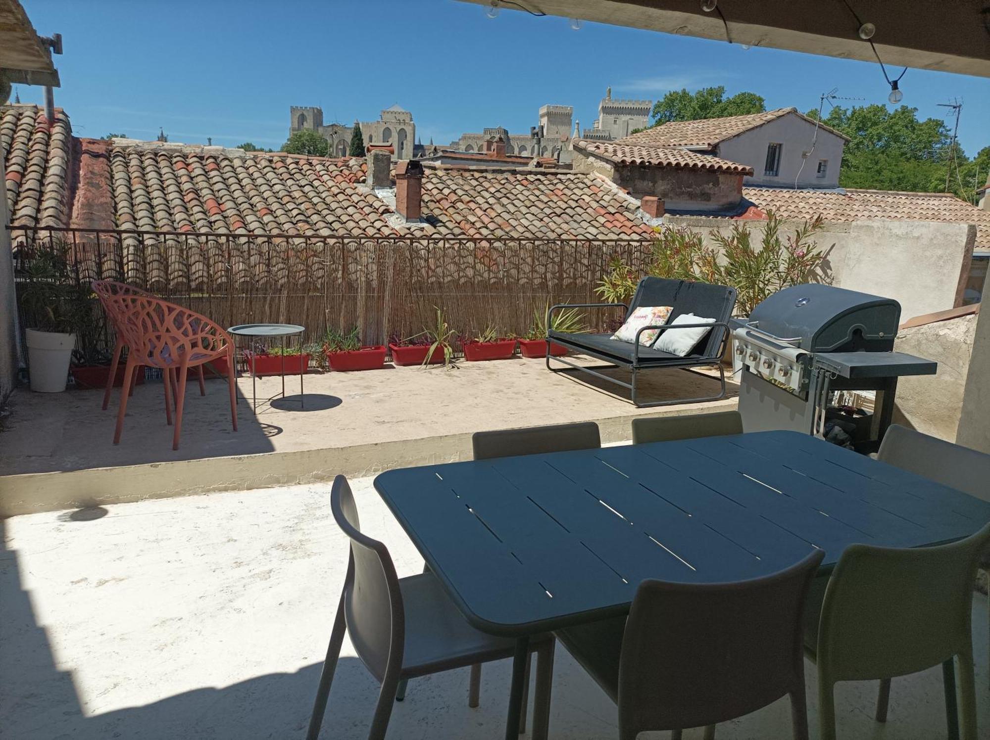 Maison Intra Muros, Terrasses Avec Vue Jaccuzzi Et Garage อาวีญง ห้อง รูปภาพ